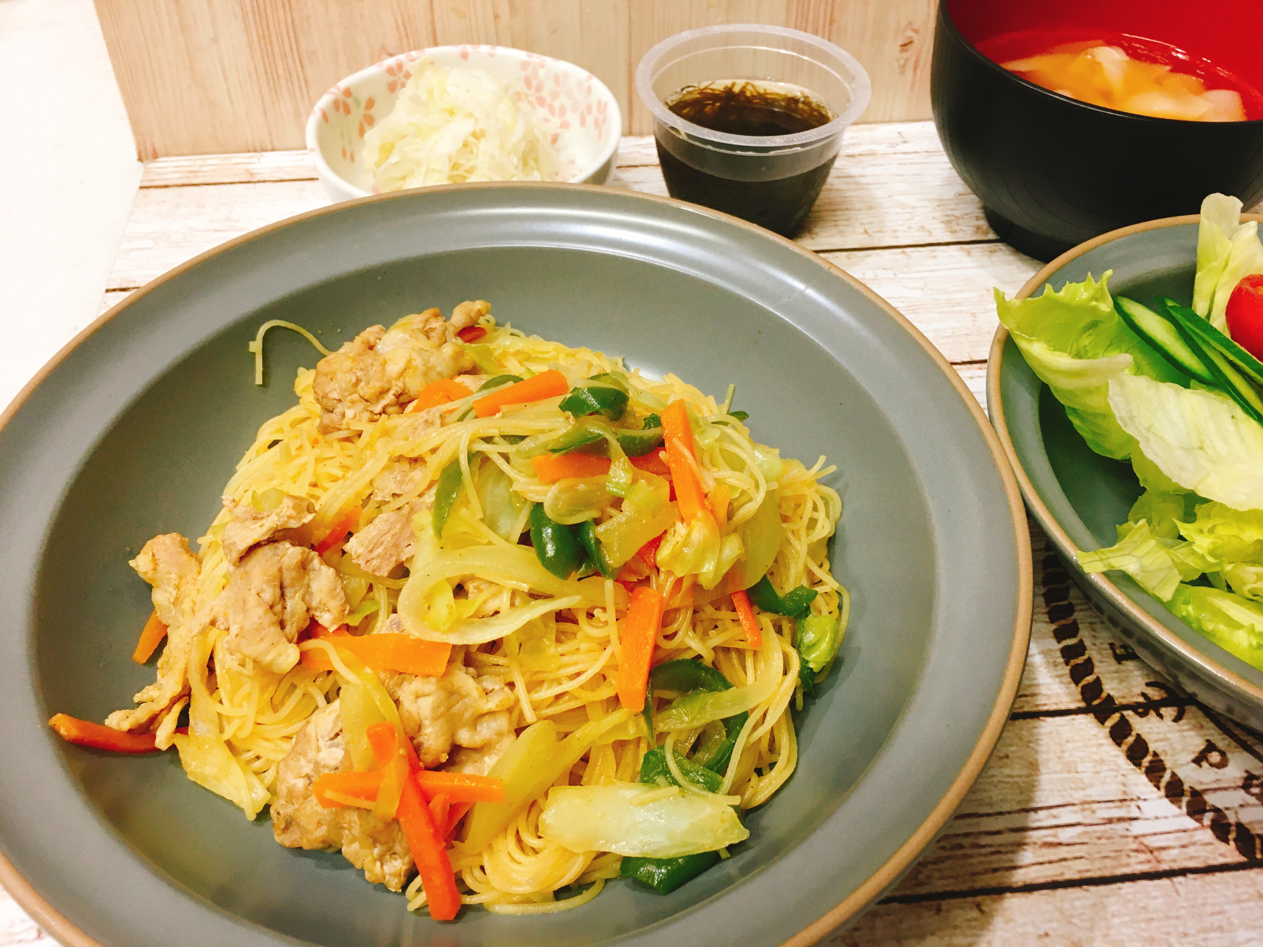 ケンミン焼きビーフン カレー味 Eatpick