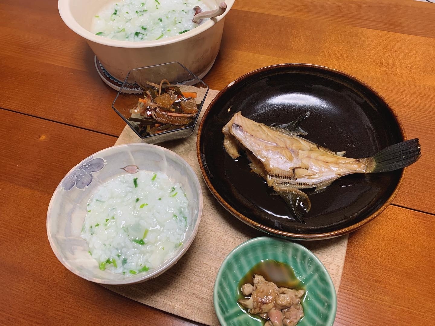 七草粥とウマヅラハギの煮付け Eatpick 七草粥とウマヅラハギの煮付け Eatpick