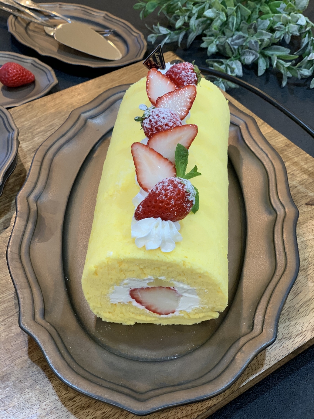 ふわふわロールケーキ Eatpick