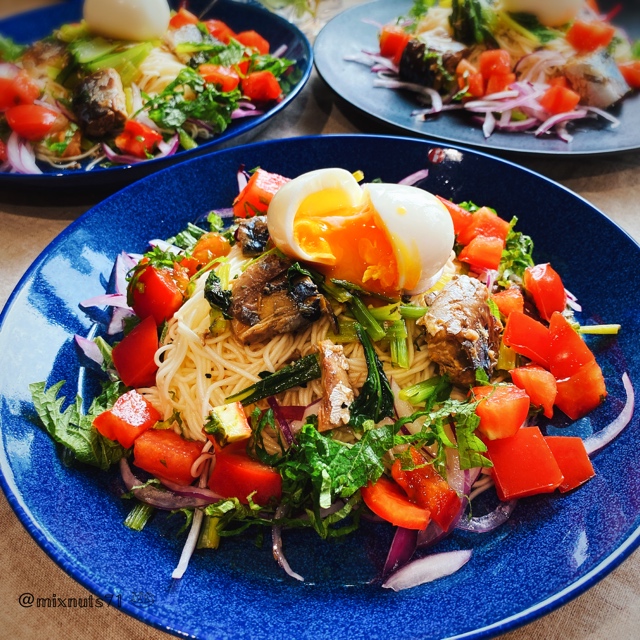 鯖缶で さっぱり焼鯖トマト素麺 Eatpick